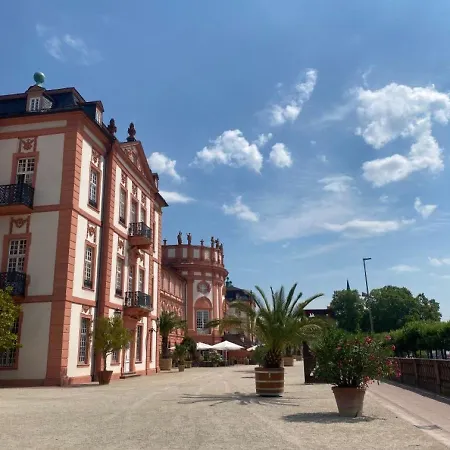 Am Schlosspark , מלון ויסבאדן