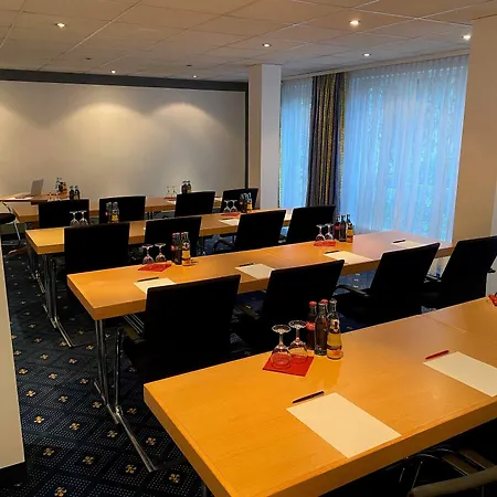 Am Schlosspark , Hotel Wiesbaden