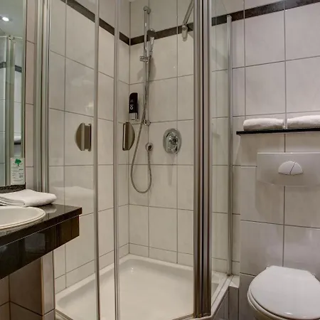 Am Schlosspark , Hotel 3*