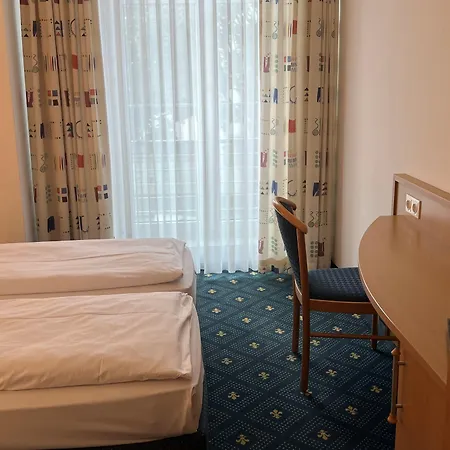 Am Schlosspark , Hotel Wiesbaden