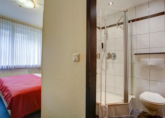 Am Schlosspark , Hotel Wiesbaden